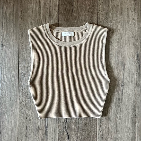 Aritzia Babaton - Sculpt Knit Muscle Cropped Tank - Fluent Taupe - Small - Picture 2 of 14